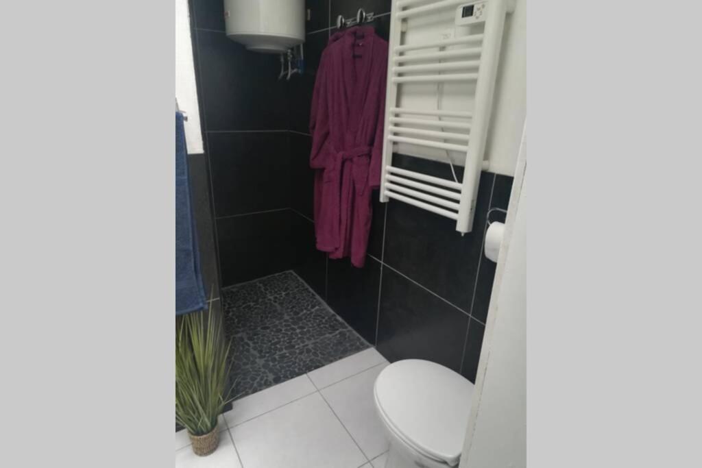 Appartement Neuf A Boussu - Pres De La France - Sejour Detente Exterior photo